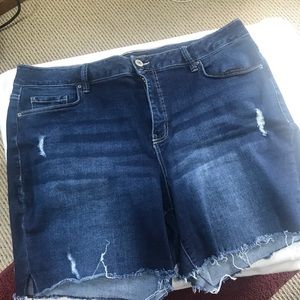 Bermuda Jean Shorts